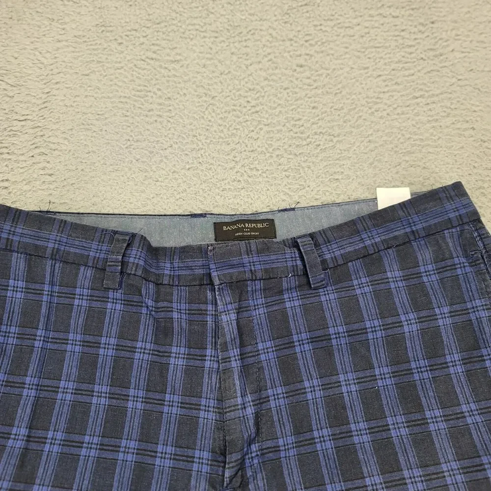 Banana Republic Shorts Mens 34 Blue Plaid Aiden Club Short Outdoors Faded Casual